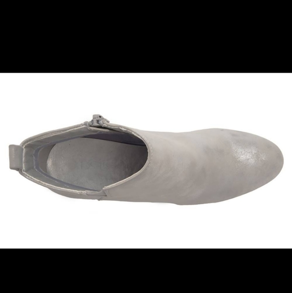 Shimmery Silver Booties - Picture 2 of 9